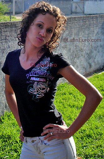 Date this tall Brazil girl Jacina from FLORIANOPOLIS B3344