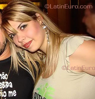 Date this pretty Brazil girl Luana from CARIACICA B3360