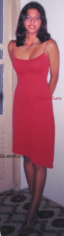 Date this hard body Brazil girl Elaine from ITABAIANA B3448