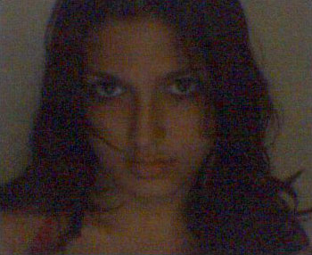 Date this nice looking Brazil girl Bruna from RECIFE B3546
