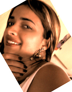 Date this cute Brazil girl Nike from  B3708