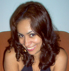 Date this sensual Brazil girl Veruska from SANTOS B3779