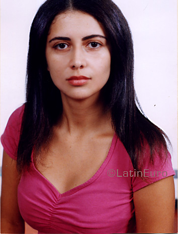 Date this happy Brazil girl Cristina from SAO JOSE DOS CAMPOS B3786