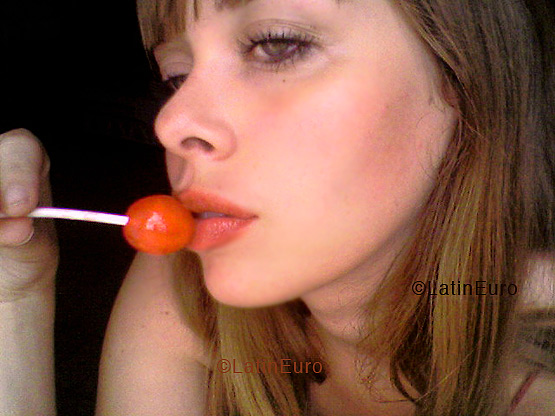 Date this passionate Brazil girl Livia from FORTALEZA B3861