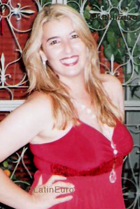 Date this young Brazil girl Rita from BOM JARDIM B3888