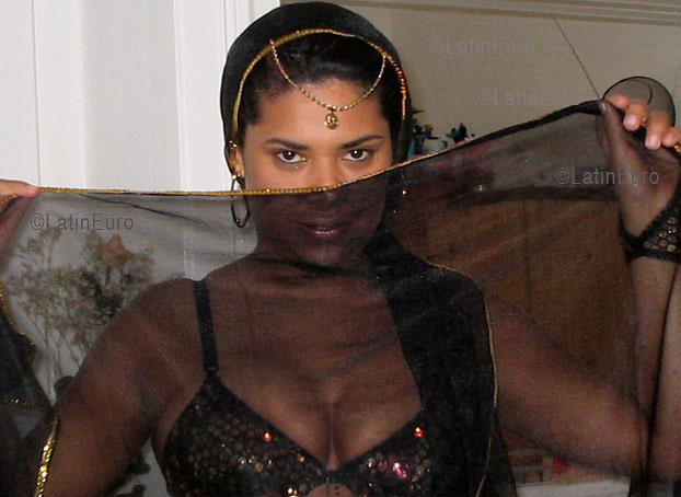 Date this athletic Brazil girl Eliana from PORTELA B3984