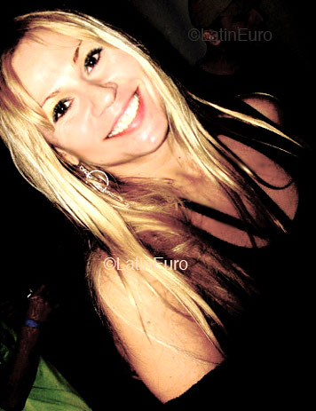 Date this funny Brazil girl Bianca from SAO PAULO B4011