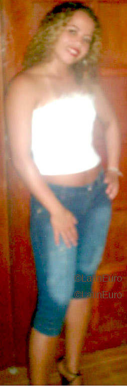 Date this hot Brazil girl Suziana from MANAUS B4059