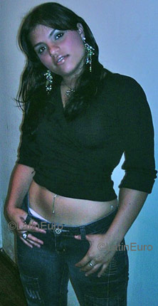 Date this gorgeous Brazil girl Tais from MARILIA B4071