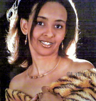 Date this sultry Brazil girl Juliana from GOVERNADOR VALADARES B4204