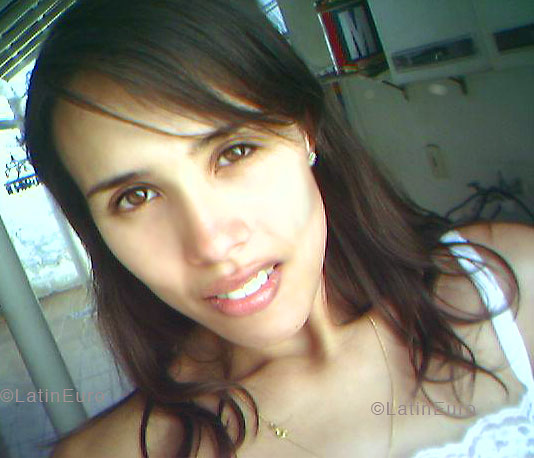 Date this funny Brazil girl Luana from SAO JOSE DOS CAMPOS B4323