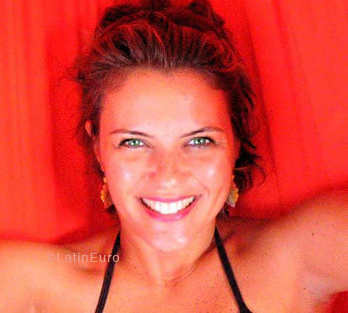 Date this happy Brazil girl Renata from FORTALEZA B4332