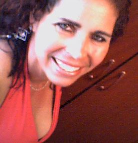 Date this happy Brazil girl Ivonete from CURITIBA B4384