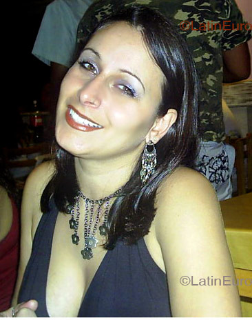 Date this cute Brazil girl Silamara from  B4388