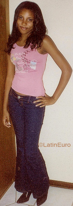 Date this voluptuous Brazil girl Veronica from PIRAJUI B4427