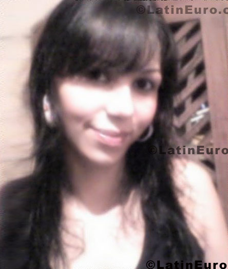 Date this foxy Brazil girl Sharon from Rio Branco B448