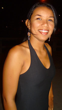 Date this sultry Brazil girl Janici from CARINHANHA B4546