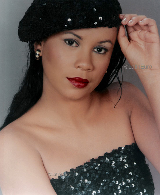 Date this tall Brazil girl Tayna from MANAUS B4701