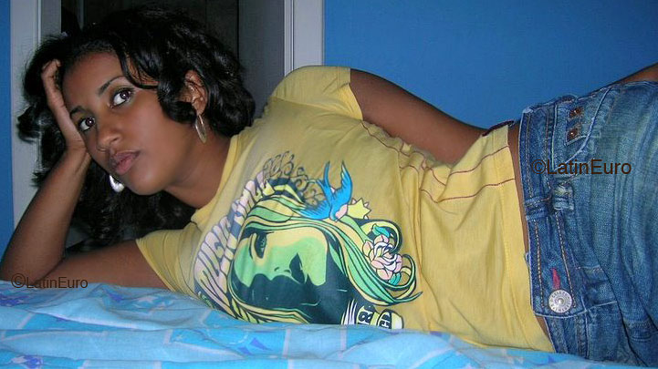 Date this cute Brazil girl Carla from CAMACARI B4766