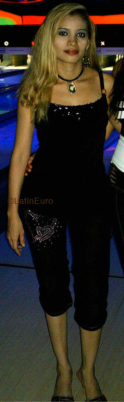 Date this georgeous Brazil girl Luciane from  B1833