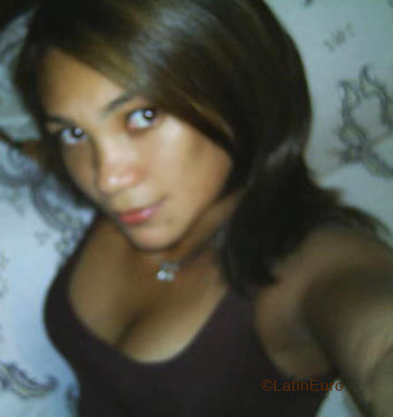 Date this sensual Brazil girl Eliviana from IMPERATRIZ B4848