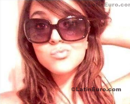 Date this sultry Brazil girl Juliele-Brazili from Shego B488