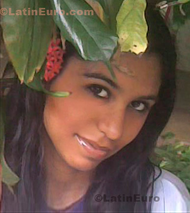 Date this passionate Brazil girl Lucy from Fortaleza B492
