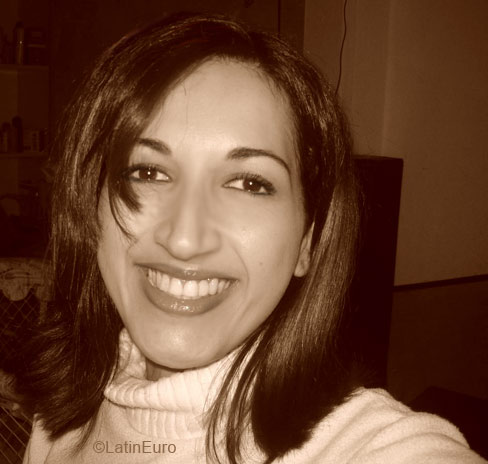 Date this beautiful Brazil girl Jaqueline from VILA NOVA B5050