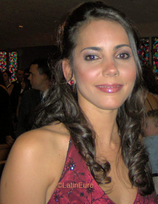 Date this tall Brazil girl Alessandra from  B5143