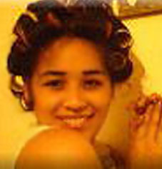 Date this nice looking Brazil girl Monalisa from SAO PAULO B5193