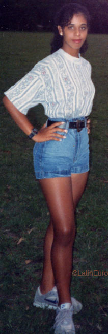 Date this voluptuous Brazil girl Ana from SAO GONCALO B5212