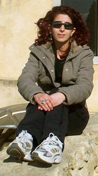 Date this attractive Brazil girl Neuza from  B5251