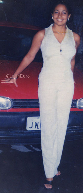 Date this good-looking Brazil girl Eliene from MANAUS B5364