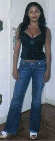 Date this happy Brazil girl Regina from SANTOS B5413