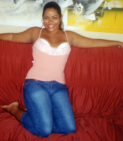 Date this tall Brazil girl Diana from ANANINDEUA B5464