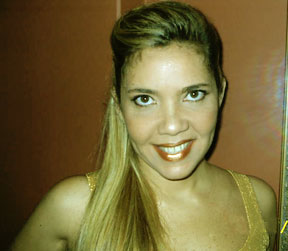 Date this good-looking Brazil girl Cydia from BELEM B5480