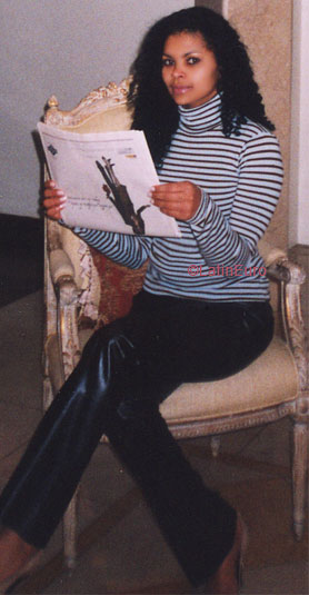 Date this georgeous Brazil girl Joanita from SAO PAULO B5527