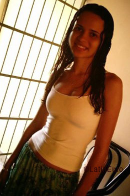 Date this fun Brazil girl Anna from IMPERATRIZ B5532