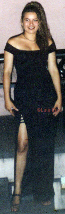 Date this gorgeous Brazil girl Gleissy from ANANINDEUA B5538