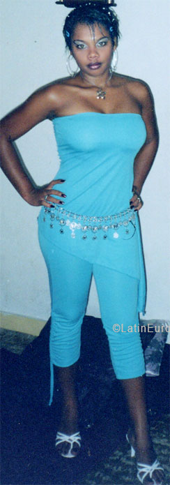 Date this georgeous Brazil girl Erica from CORONEL FABRICIANO B5574