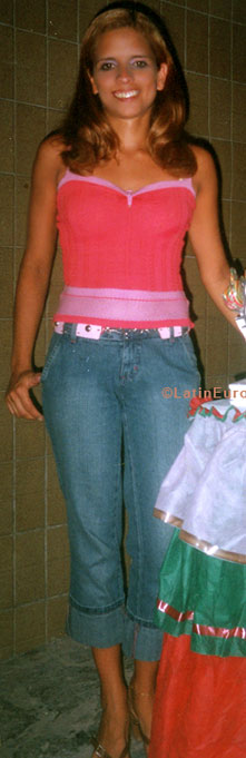 Date this happy Brazil girl Rossana from JOAO PESSOA B5606