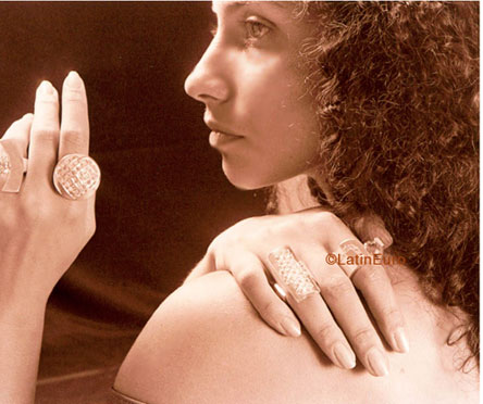 Date this hot Brazil girl Marilei from SAO PAULO B5783