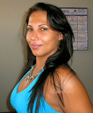 Date this fun Brazil girl Marcela from PATROCINIO B5862