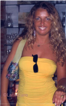Date this good-looking Brazil girl Erica from Juiz de Fora B5931