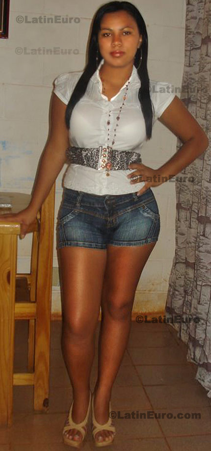 Date this exotic Brazil girl Solange from Buri B6