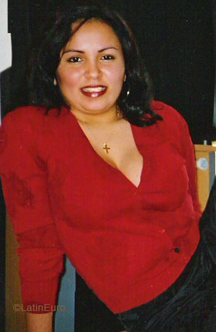 Date this tall Brazil girl Sara from CAUCAIA B6039