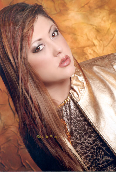 Date this fun Brazil girl Fabiane from CAXIAS DO SUL B6049