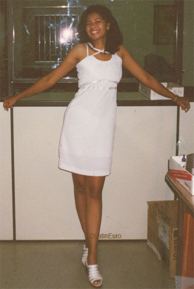 Date this beautiful Brazil girl Juslimar from PETROLINA B6101