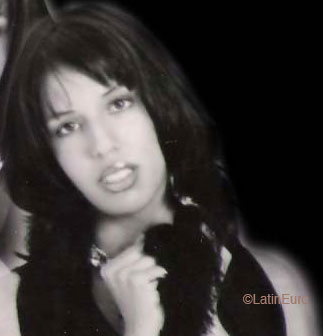 Date this happy Brazil girl Mulata from SETE LAGOAS B6102