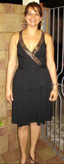 Date this georgeous Brazil girl Nadja from Natal B613